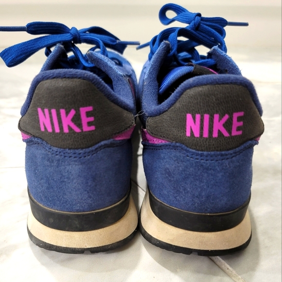 NIKE Cobalt Blue and Magenta Internationalist Low Suede Trainers Size 7.5 - Picture 7 of 10